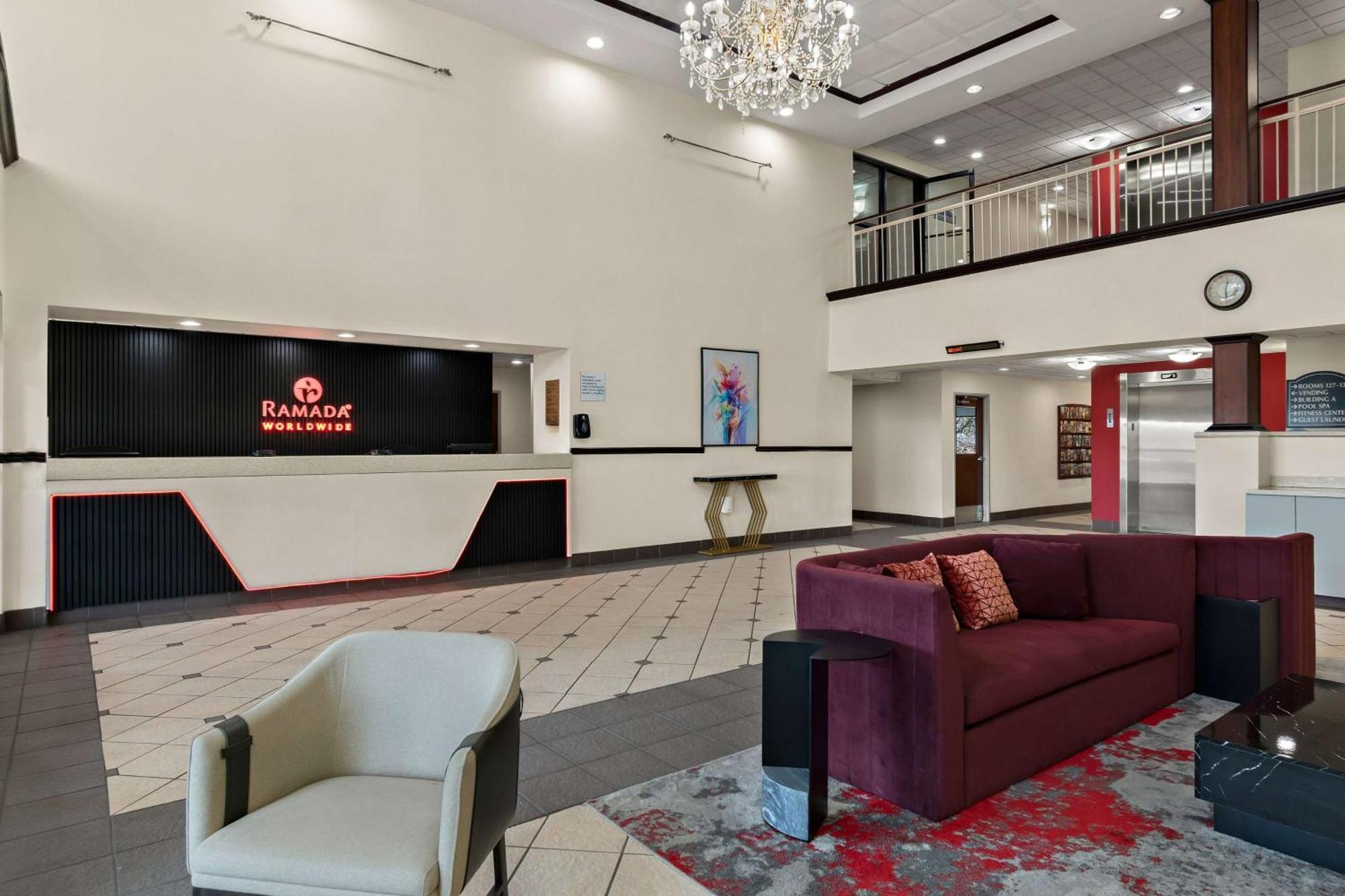 Ramada By Wyndham Harrisburg/Hershey Area Exterior photo
